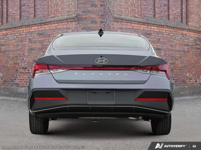 Hyundai Elantra Luxury 2026