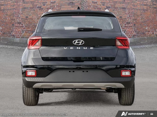 Hyundai Venue Ultimate IVT w/Black Interior 2025