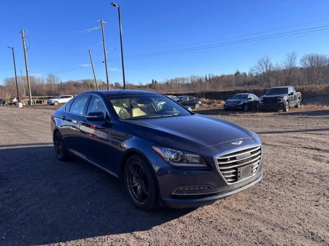 Hyundai Genesis Sedan GENESIS 2015
