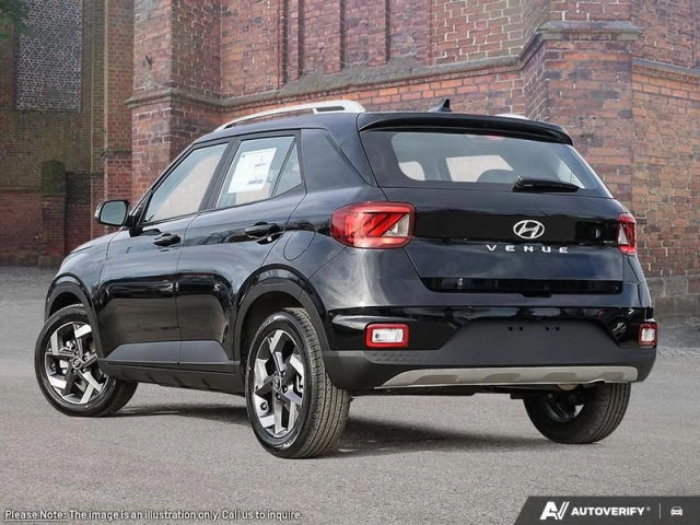 Hyundai Venue Ultimate IVT w/Black Interior 2025