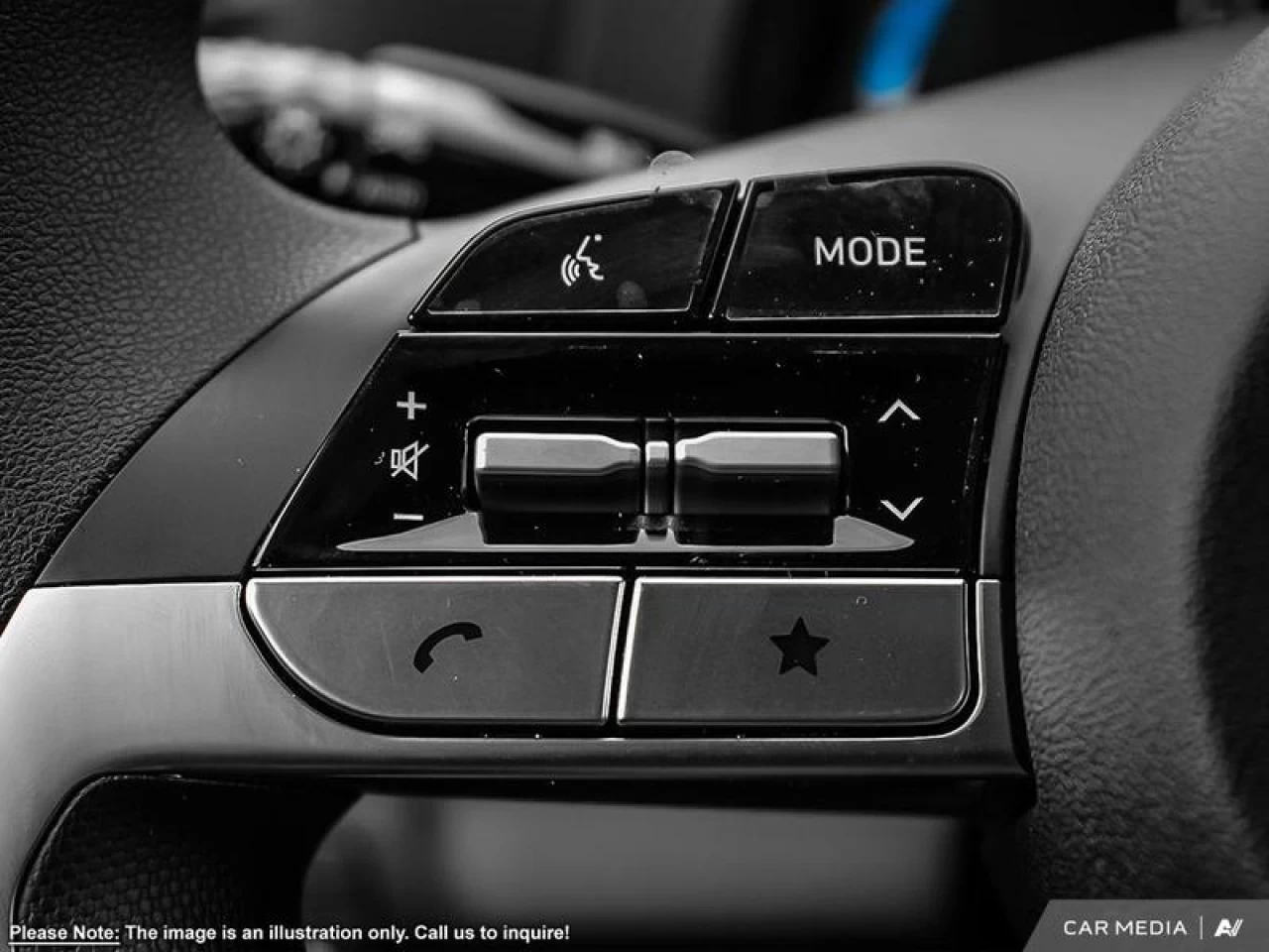 2025 Hyundai Elantra Essential Main Image