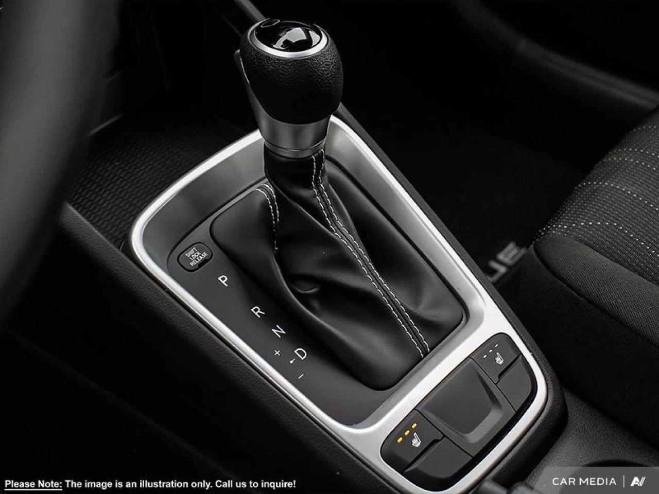 2025 Hyundai Venue Essential IVT w/Two-Tone Main Image