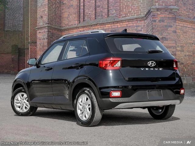 Hyundai Venue Preferred IVT 2025