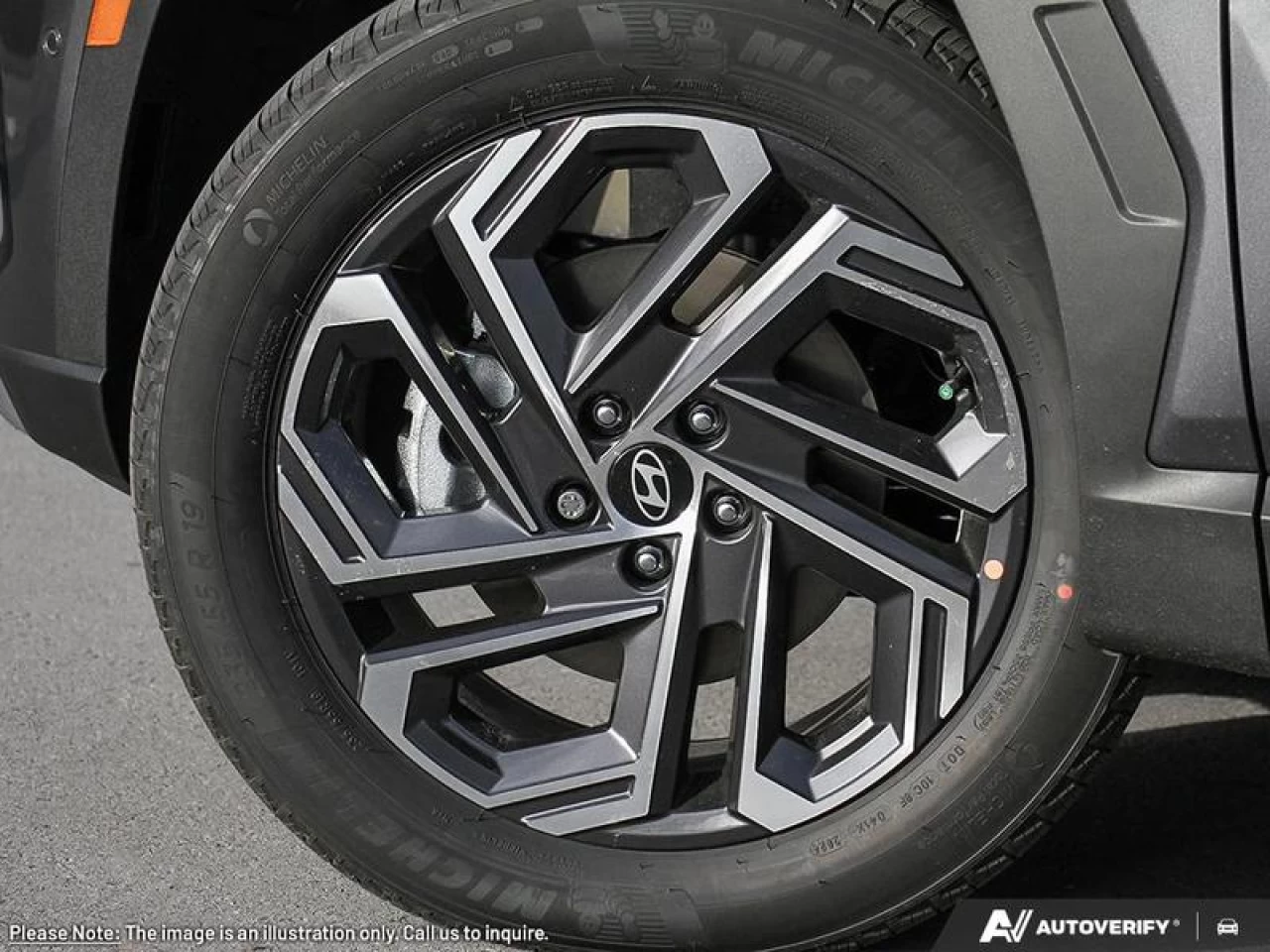 2025 Hyundai Tucson Hybrid Ultimate AWD Main Image