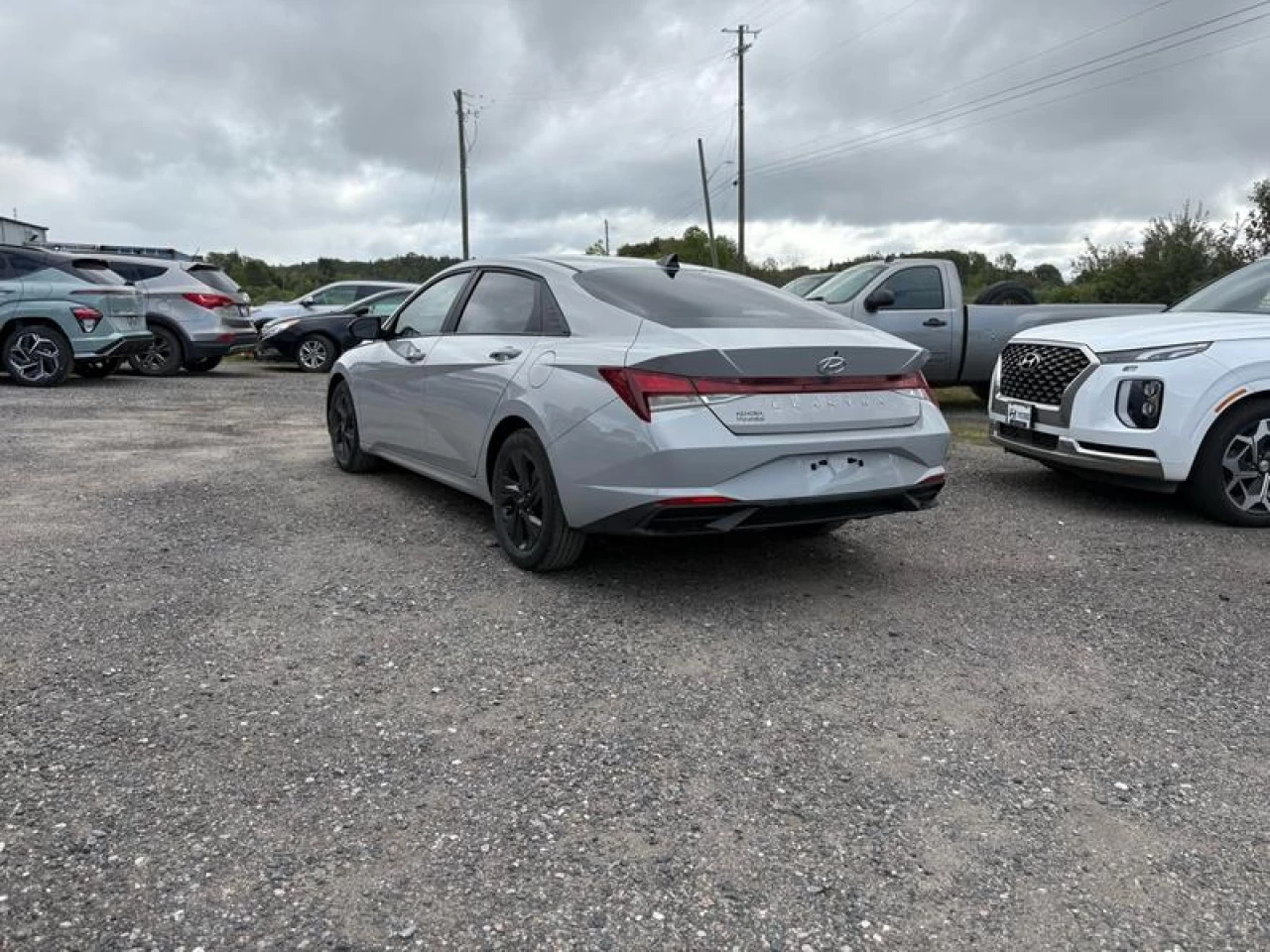 2023 Hyundai Elantra Preferred Main Image