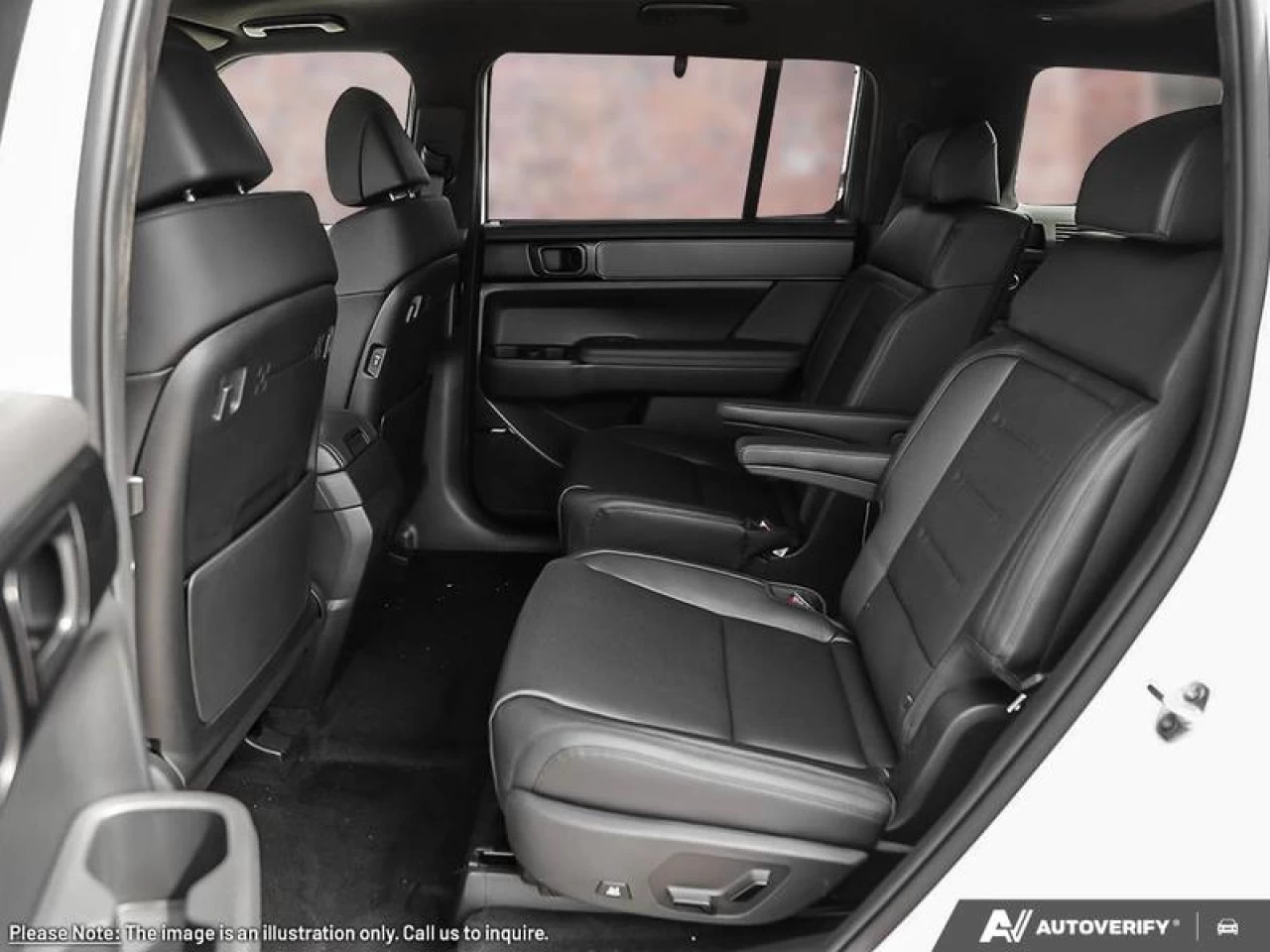 2025 Hyundai Santa Fe Ultimate Calligraphy AWD w/Beige Interior Main Image