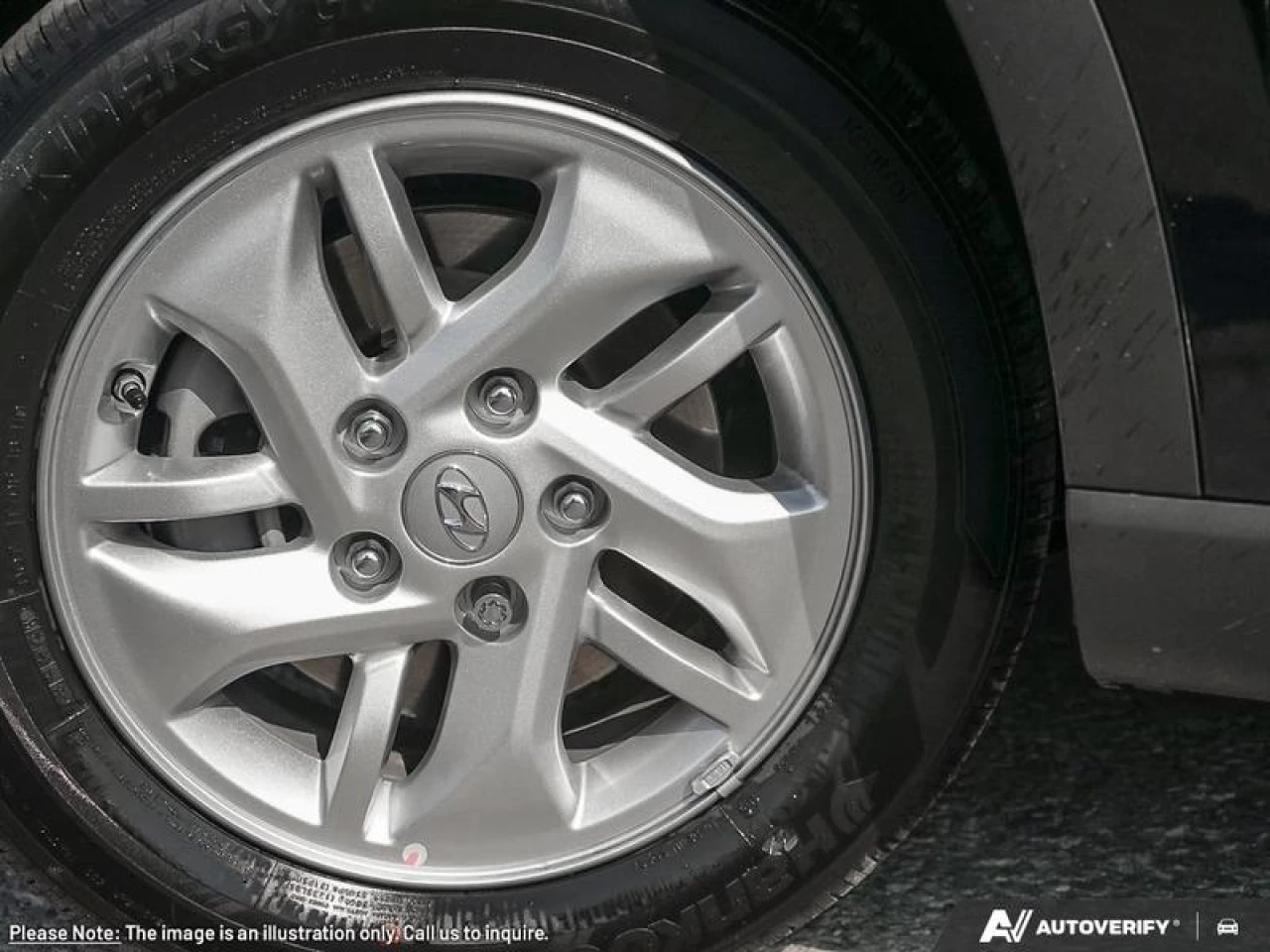 2025 Hyundai Venue Preferred IVT Main Image