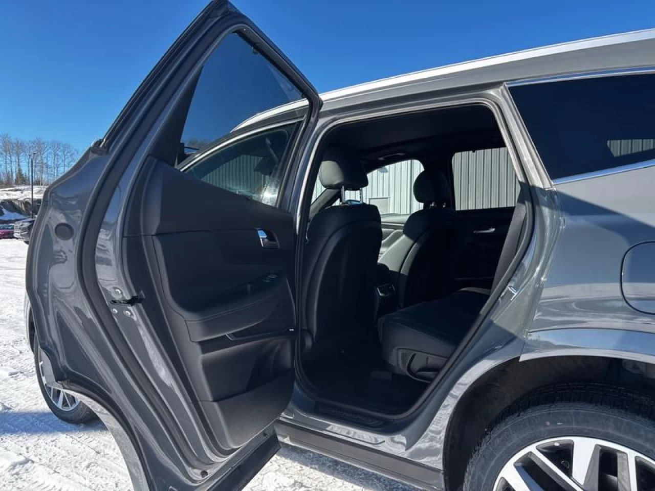 2023 Hyundai Santa Fe Ultimate Calligraphy AWD Main Image