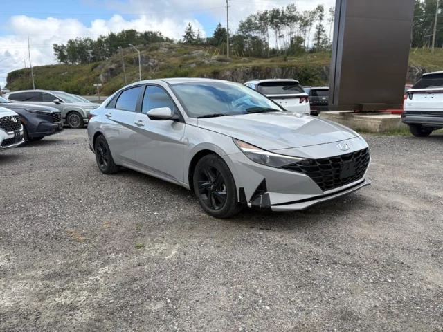 Hyundai Elantra Preferred 2023