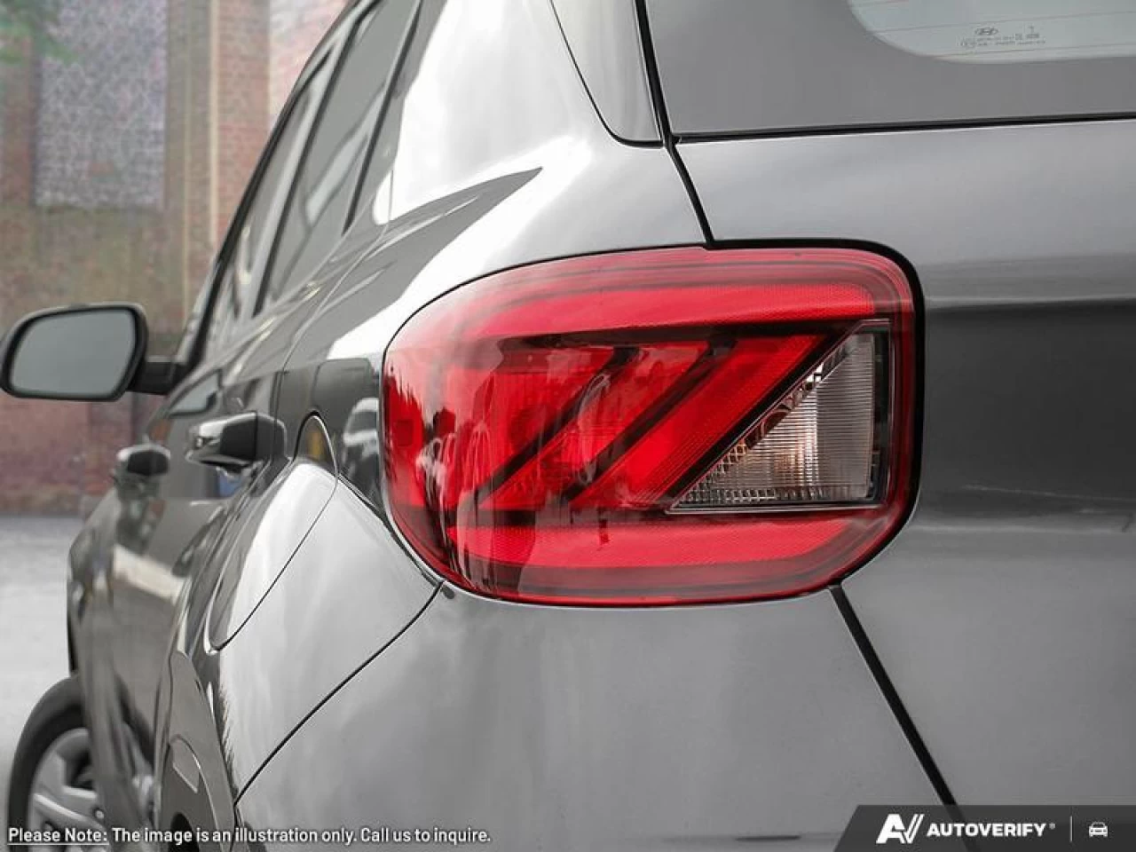 2025 Hyundai Venue Essential IVT w/Two-Tone Main Image