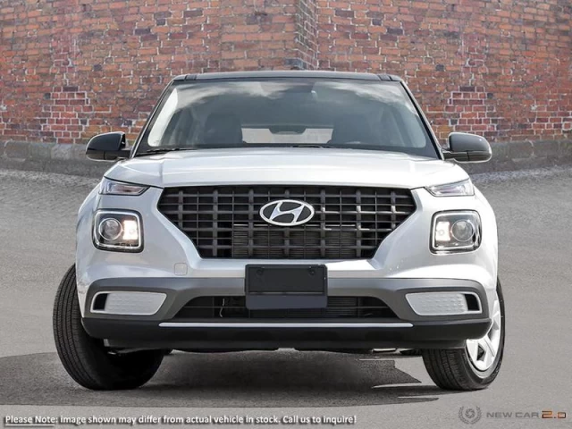 Hyundai Venue Essential w/Two-Tone 2024