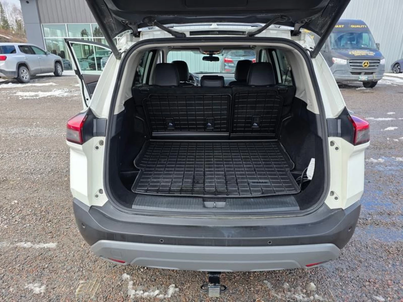 2021 Nissan Rogue S/SL/SV Main Image