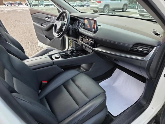 Nissan Rogue S/SL/SV 2021