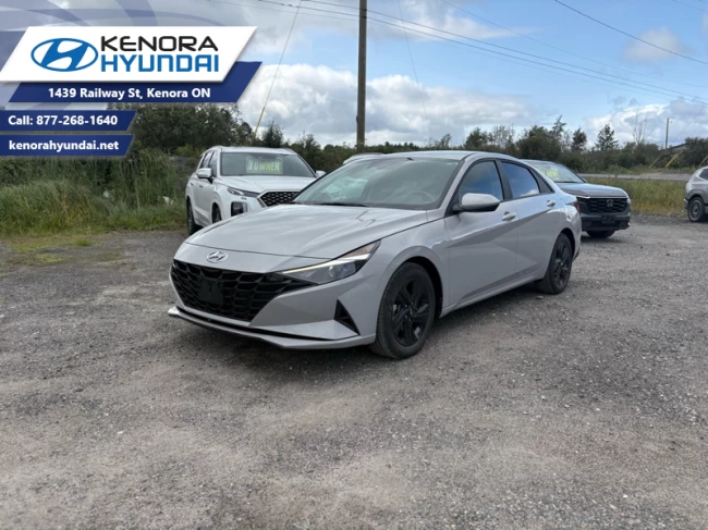 Hyundai Elantra - 2023