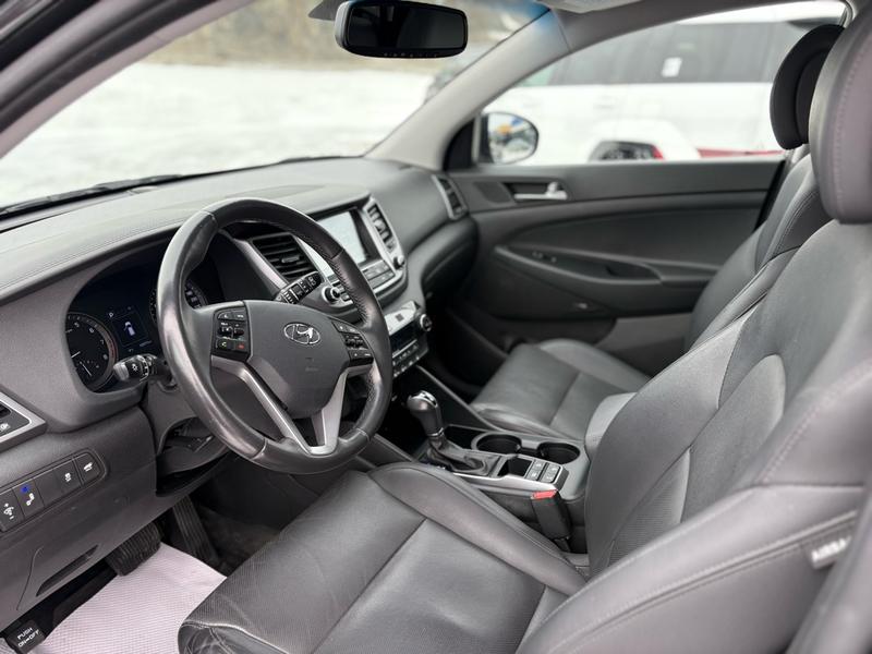 2019 Hyundai Santa Fe 2.0T Luxury AWD Main Image
