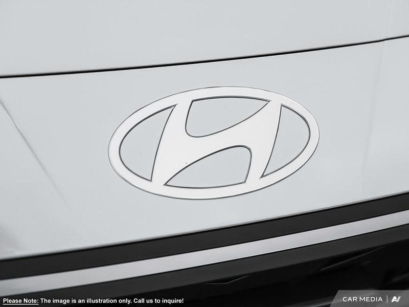 2025 Hyundai Elantra Essential Main Image