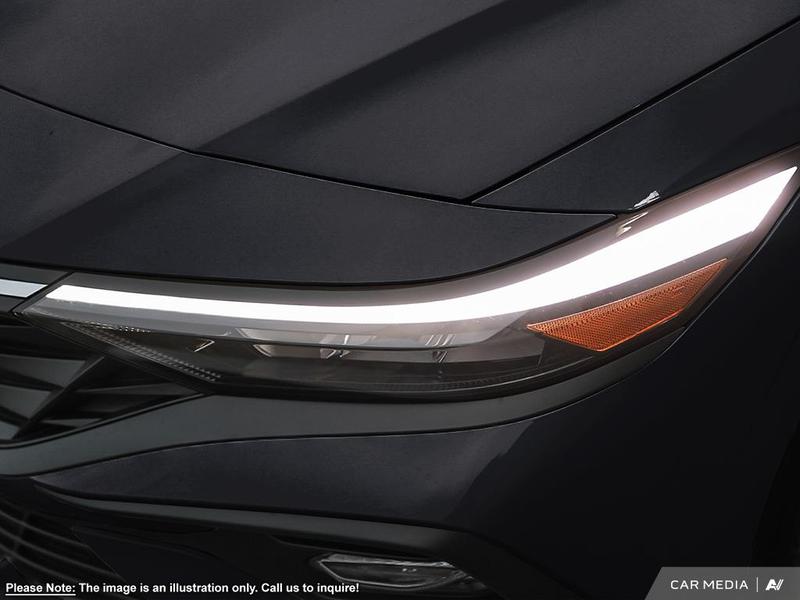2025 Hyundai Elantra Preferred Main Image
