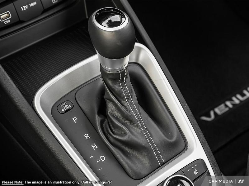 2025 Hyundai Venue Essential IVT Main Image