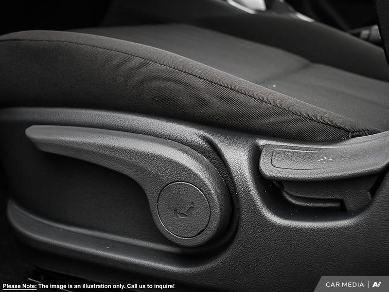 2025 Hyundai Venue Essential IVT w/Two-Tone Main Image