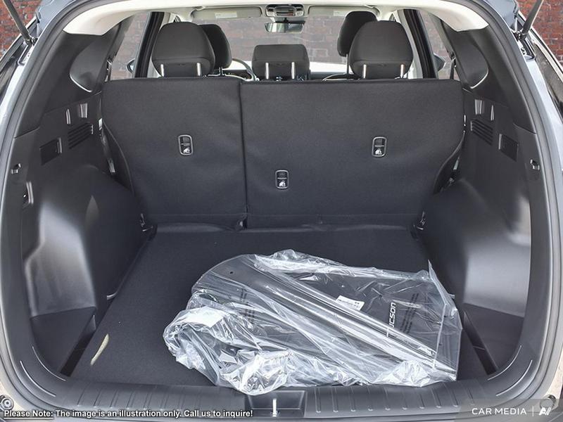 2025 Hyundai Tucson Hybrid Ultimate AWD Main Image