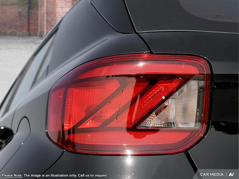 2025 Hyundai Venue Preferred IVT Main Image