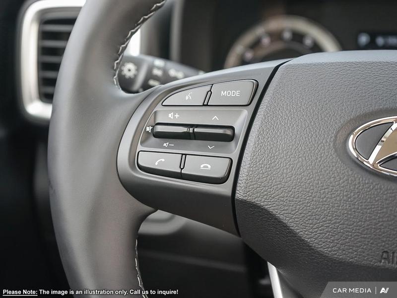 2025 Hyundai Venue Preferred IVT Main Image