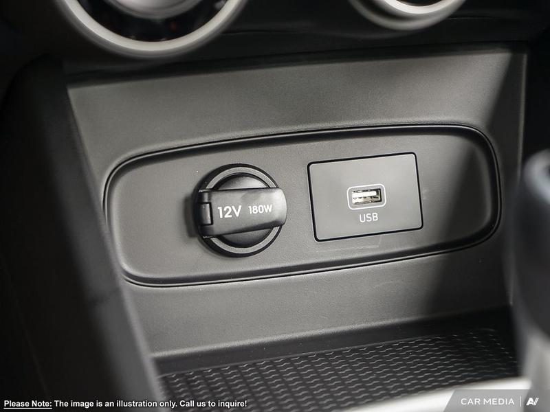 2025 Hyundai Venue Preferred IVT Main Image