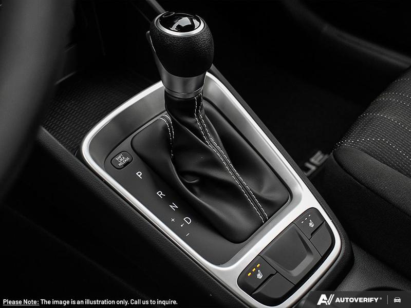 2025 Hyundai Venue Essential IVT w/Two-Tone Main Image