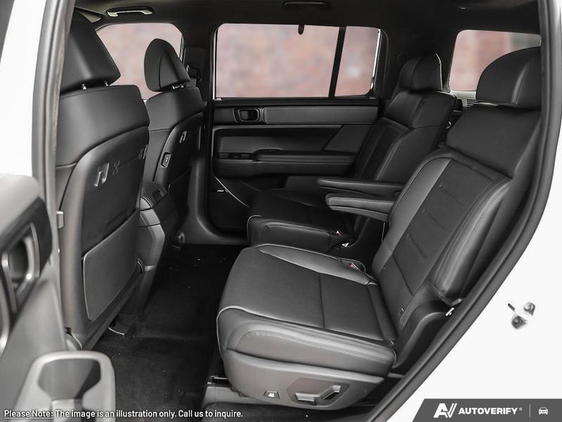 2025 Hyundai Santa Fe Ultimate Calligraphy AWD w/Beige Interior Main Image