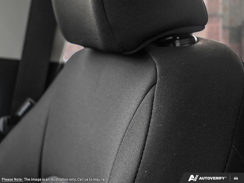 2025 Hyundai Venue Essential IVT w/Two-Tone Main Image