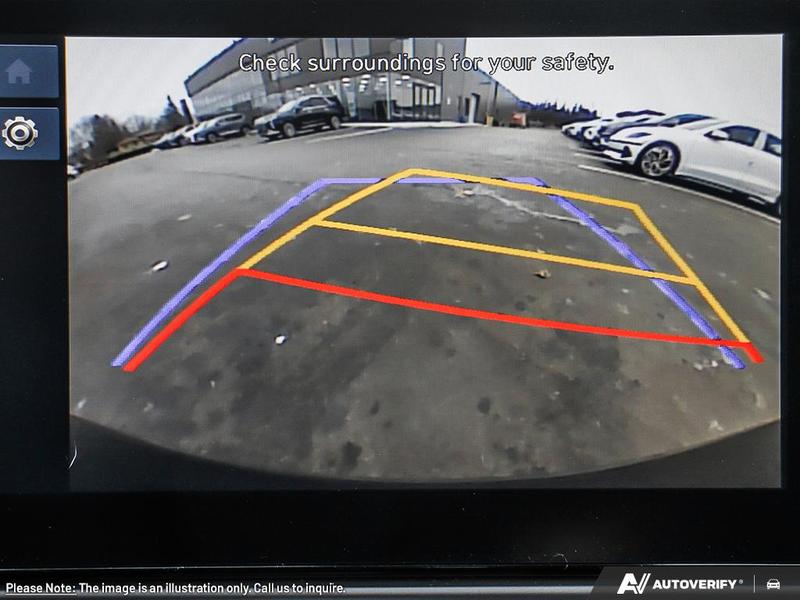 2025 Hyundai Venue Essential IVT w/Two-Tone Main Image