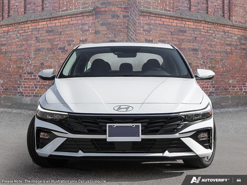 2025 Hyundai Elantra Luxury IVT Main Image