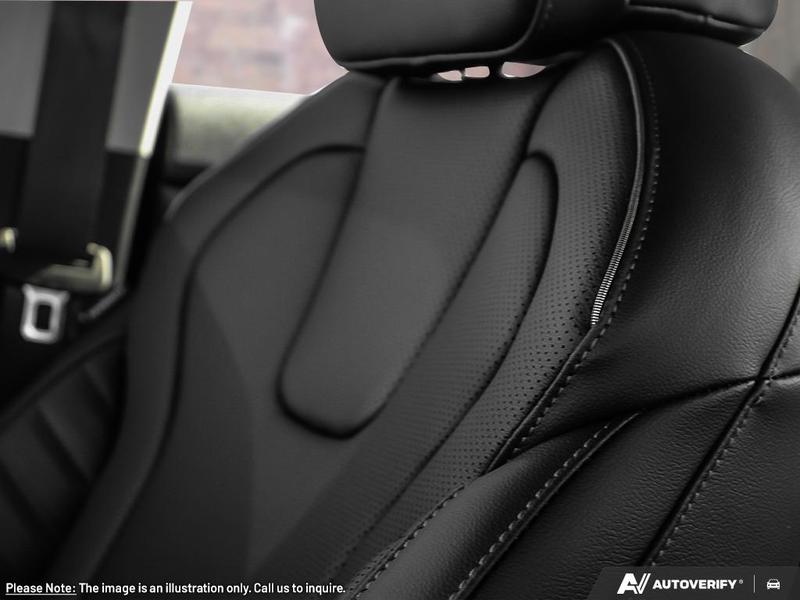 2025 Hyundai Elantra Luxury IVT Main Image