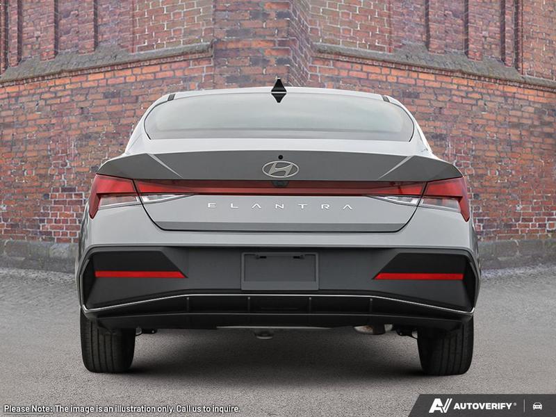2025 Hyundai Elantra Preferred IVT w/Tech Pkg Main Image
