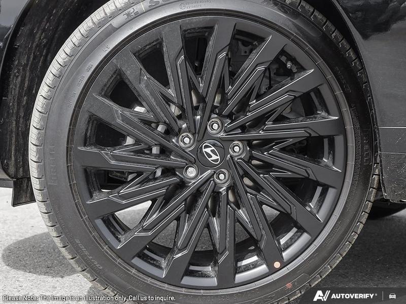 2025 Hyundai Santa Fe Ultimate Calligraphy AWD w/Beige Interior Main Image