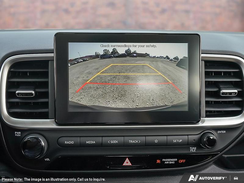 2025 Hyundai Venue Preferred IVT Main Image