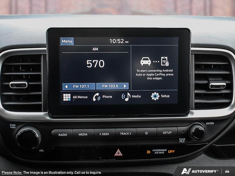 2025 Hyundai Venue Essential IVT w/Two-Tone Main Image