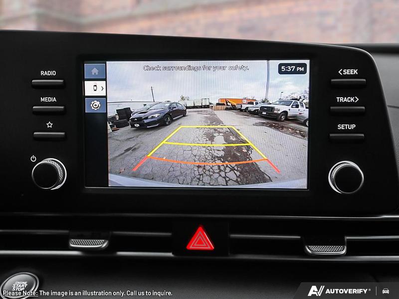 2025 Hyundai Elantra Preferred Main Image