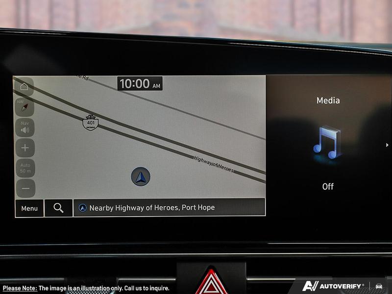 2025 Hyundai Elantra Luxury IVT Main Image