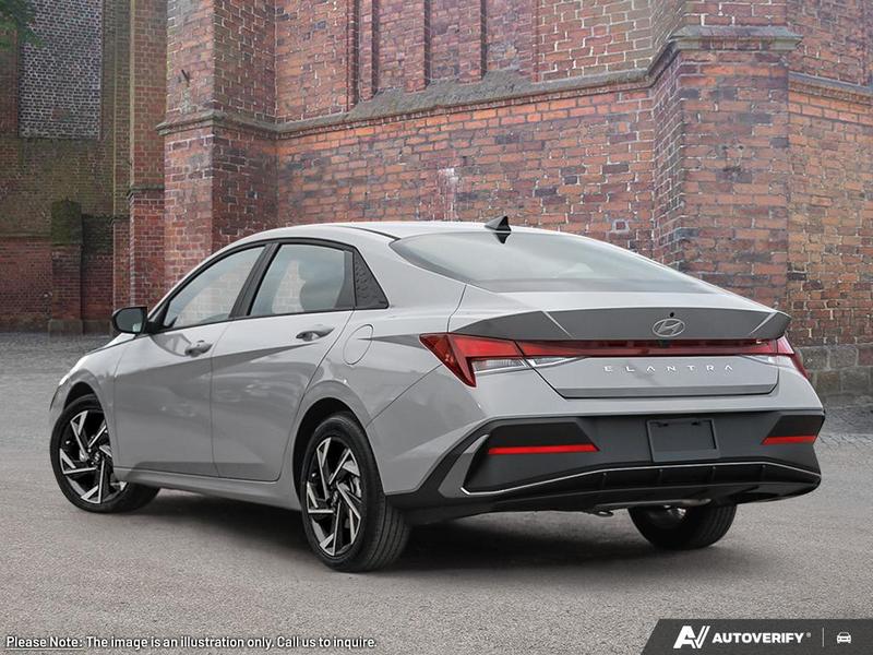 2025 Hyundai Elantra Preferred IVT w/Tech Pkg Main Image