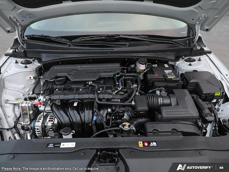 2025 Hyundai Elantra Preferred IVT w/Tech Pkg Main Image