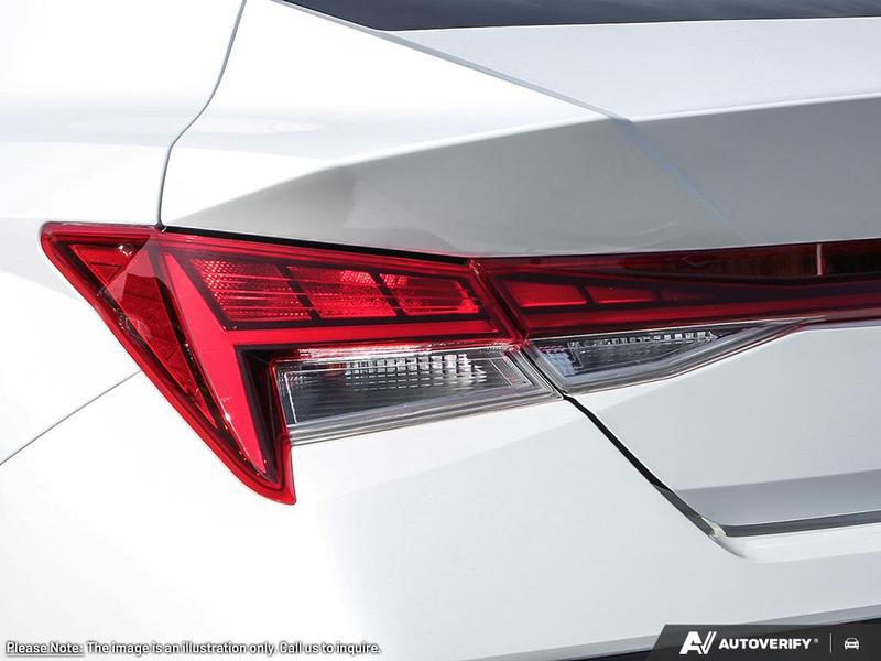 2025 Hyundai Elantra Luxury IVT Main Image