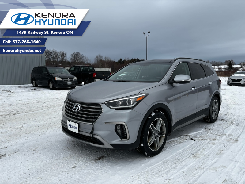 2017 Hyundai Santa Fe XL Limited with 7 seats Main Image