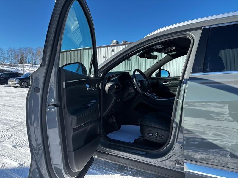 2023 Hyundai Santa Fe Ultimate Calligraphy AWD Main Image