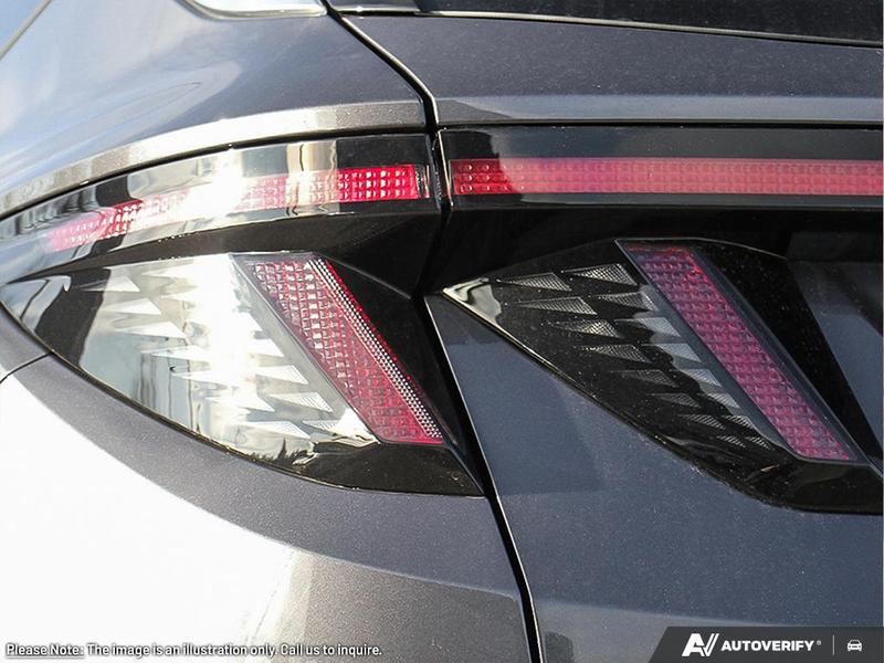 2025 Hyundai Tucson Hybrid Ultimate AWD Main Image