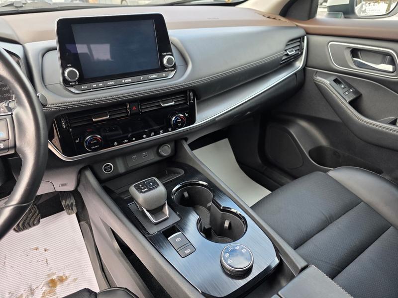 2021 Nissan Rogue S/SL/SV Main Image